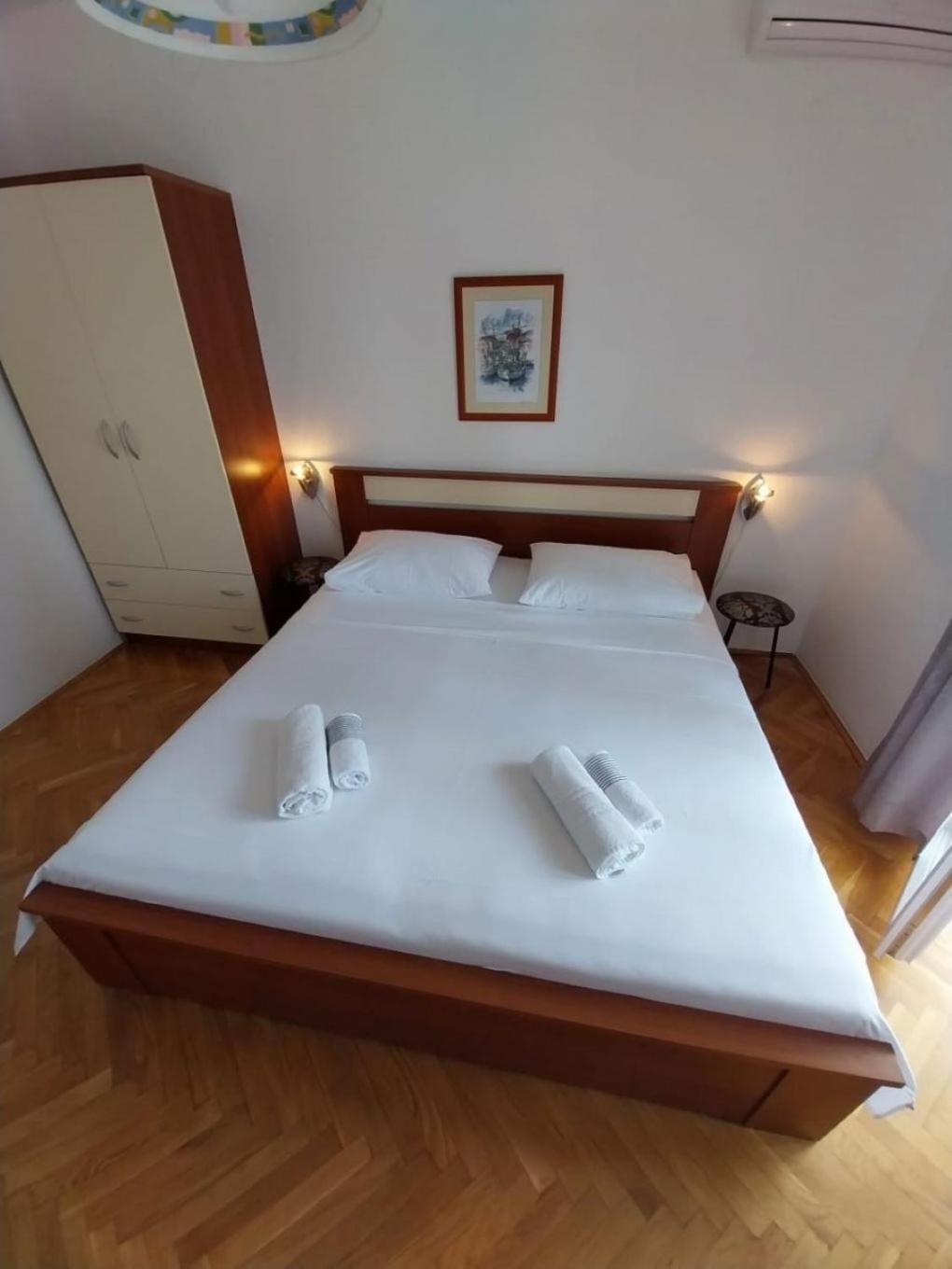 Apartments Josip Baška Voda Dış mekan fotoğraf