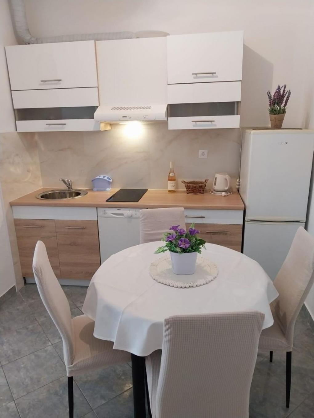 Apartments Josip Baška Voda Dış mekan fotoğraf